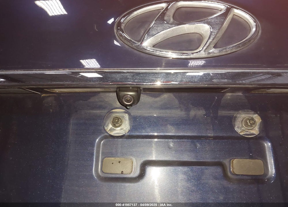 2017 HYUNDAI SANTA FE SE VIN: KM8SNDHF7HU224747