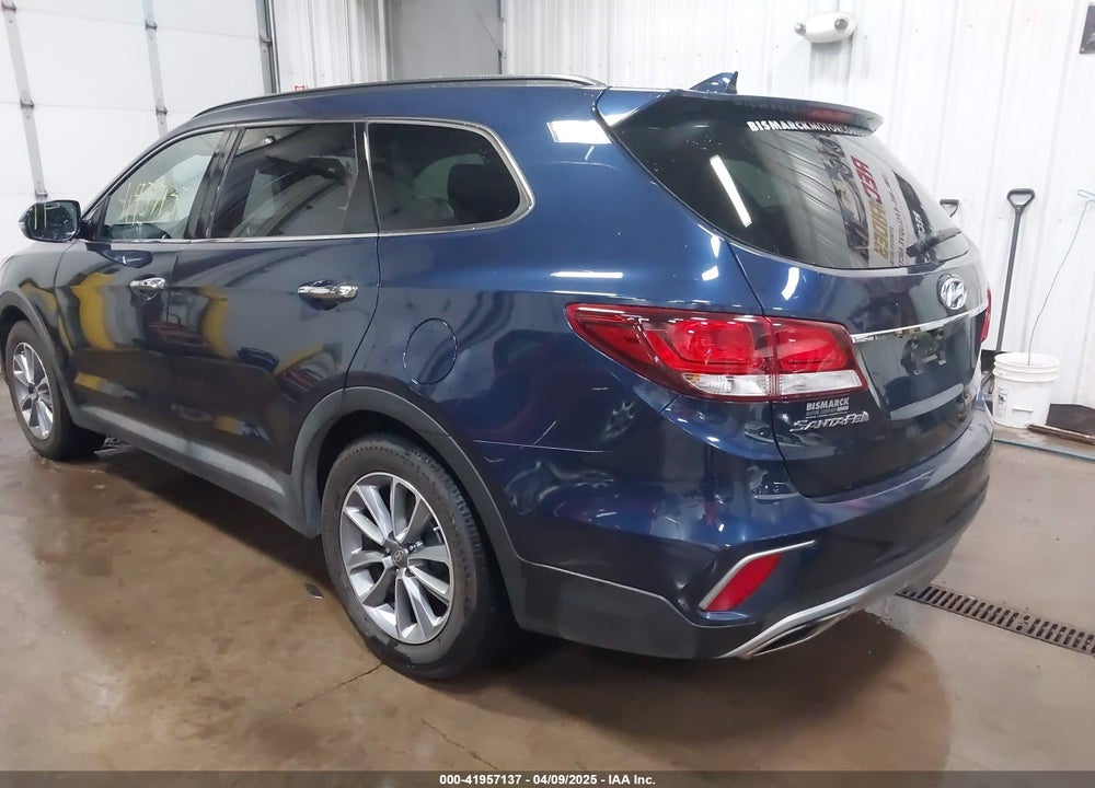 2017 HYUNDAI SANTA FE SE VIN: KM8SNDHF7HU224747