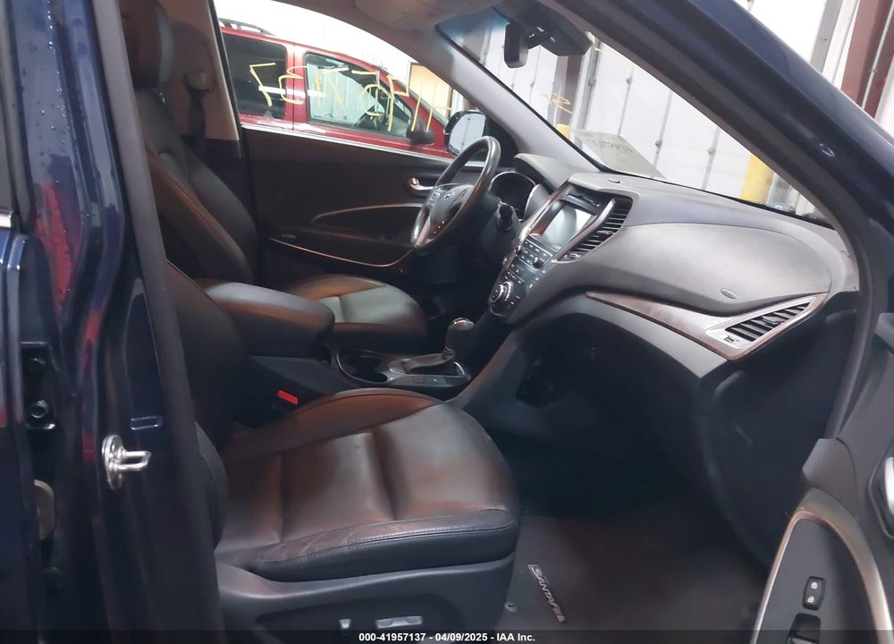 2017 HYUNDAI SANTA FE SE VIN: KM8SNDHF7HU224747