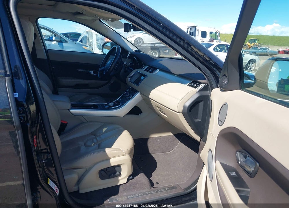 2015 LAND ROVER RANGE ROVER EVOQUE VIN: SALVP2BG4FH076251
