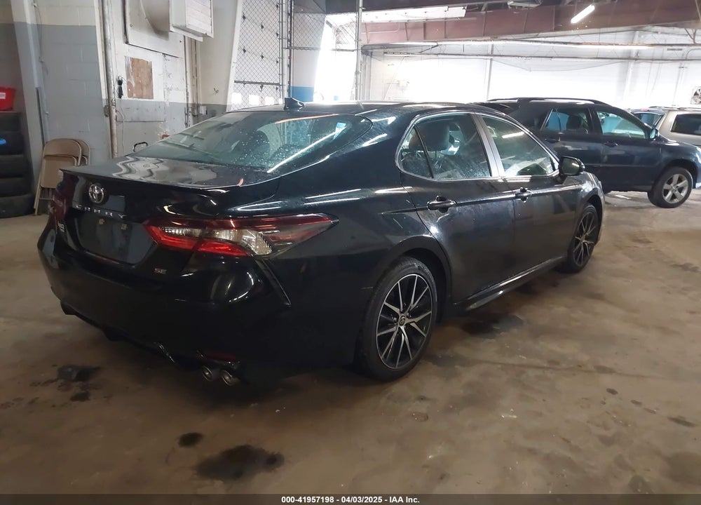 2021 TOYOTA CAMRY VIN: 4T1G11AK0MU491116