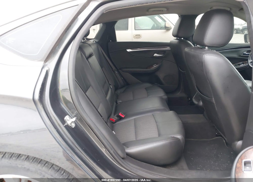 2015 CHEVROLET IMPALA VIN: 1G1115SLXFU114538