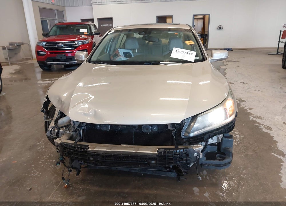 2013 HONDA ACCORD VIN: 1HGCR2F8XDA073518