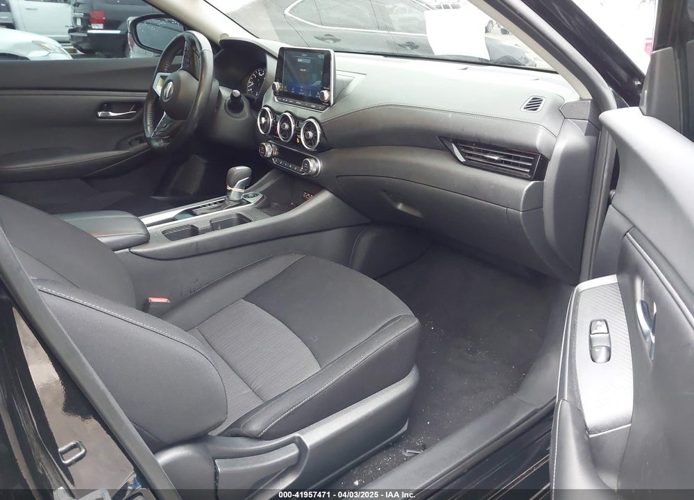 2021 NISSAN SENTRA SV XTRONIC CVT VIN: 3N1AB8CV3MY281598