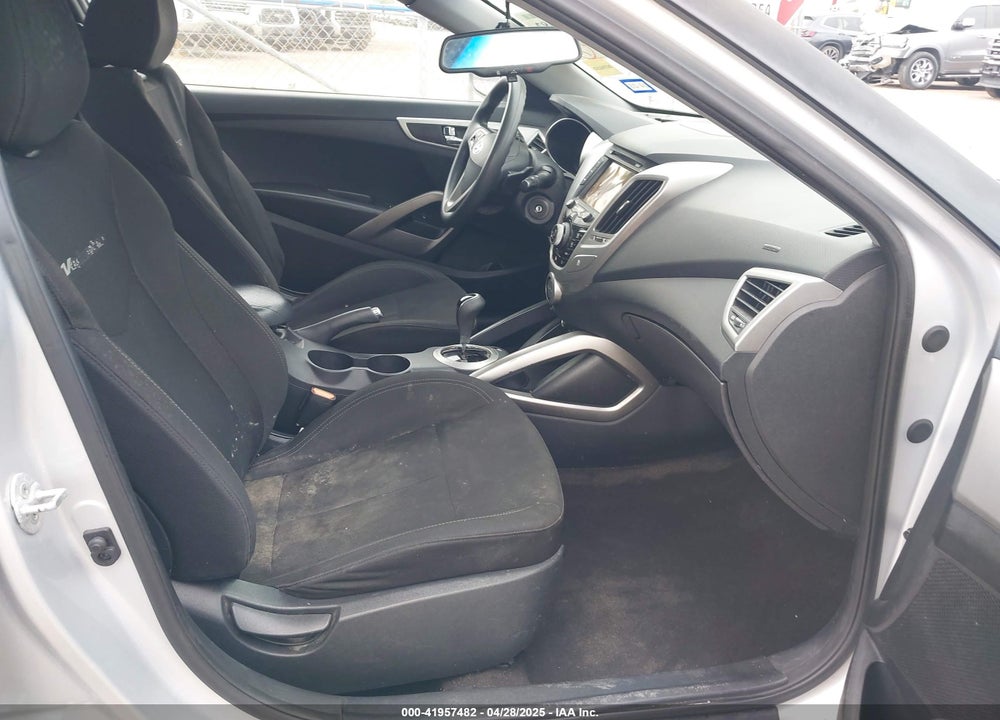 2014 HYUNDAI VELOSTER VIN: KMHTC6AD6EU205052