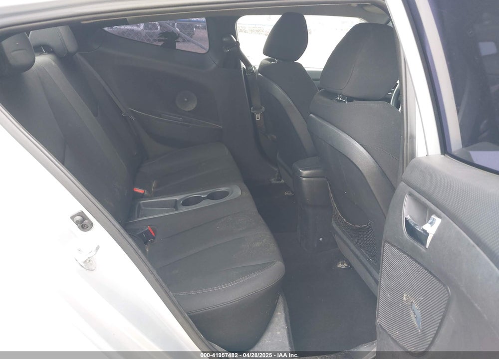 2014 HYUNDAI VELOSTER VIN: KMHTC6AD6EU205052