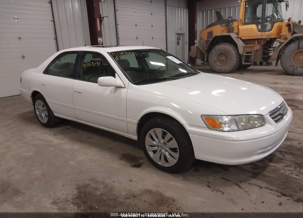 2000 TOYOTA CAMRY LE V6 VIN: JT2BF28K3Y0251303