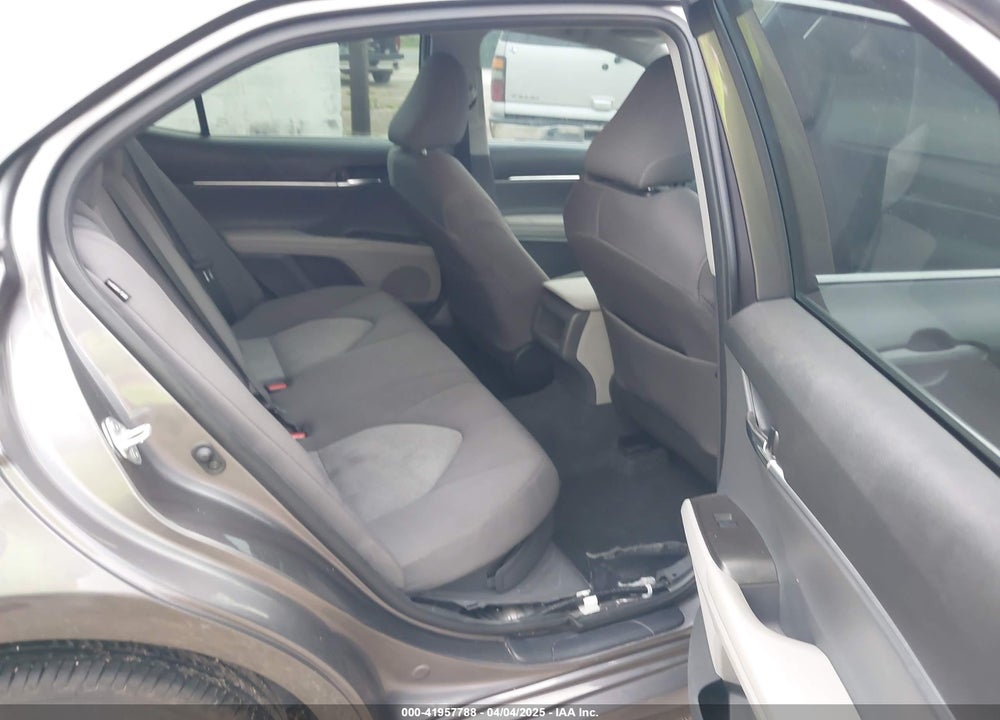 2023 TOYOTA CAMRY LE HYBRID VIN: 4T1C31AK8PU606221