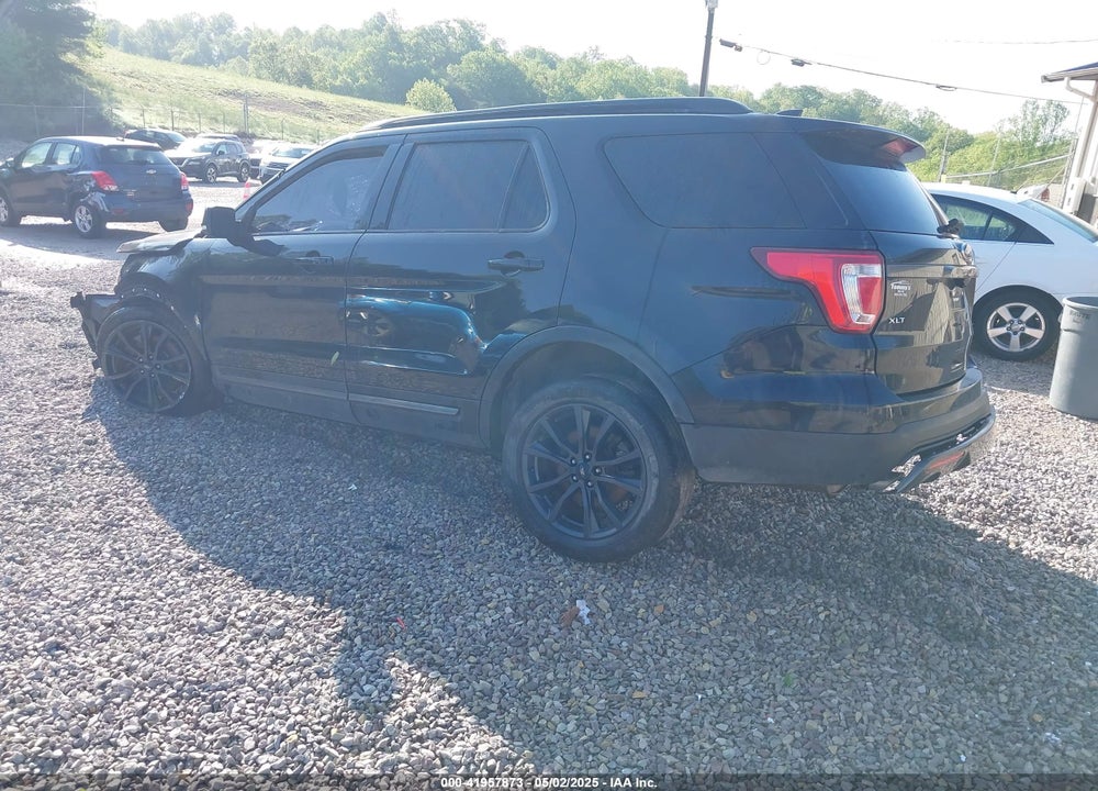 2017 FORD EXPLORER VIN: 1FM5K8D8XHGA30913
