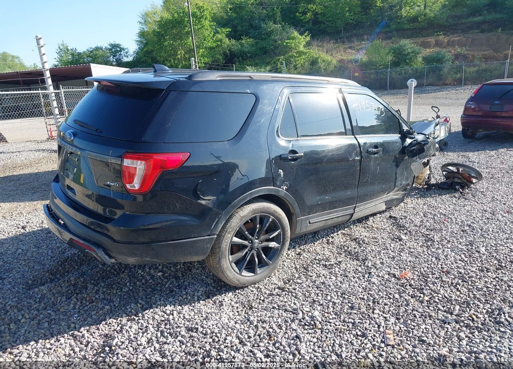 2017 FORD EXPLORER VIN: 1FM5K8D8XHGA30913