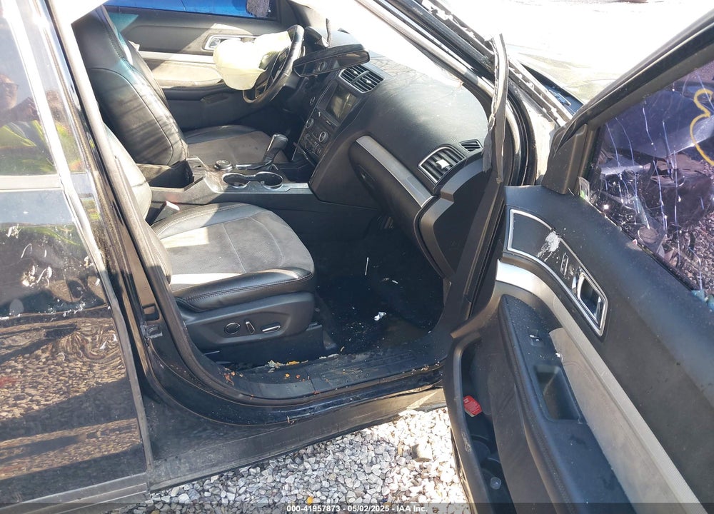 2017 FORD EXPLORER VIN: 1FM5K8D8XHGA30913