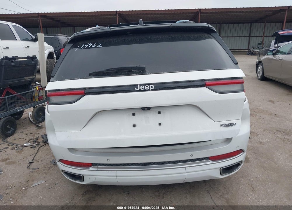 2022 JEEP GRAND CHEROKEE VIN: 1C4RJGEG3N8636665