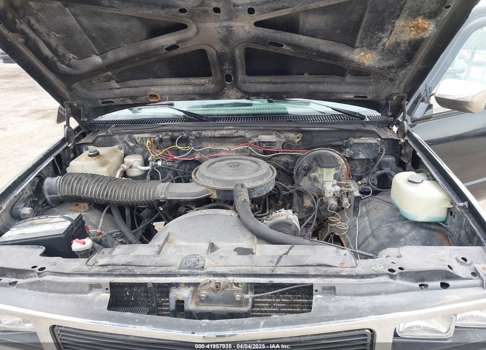 1988 GMC GMT-400 K1500 VIN: 1GTDK14K7JZ536955