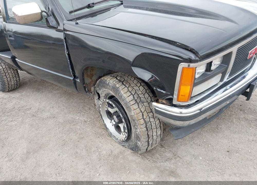1988 GMC GMT-400 K1500 VIN: 1GTDK14K7JZ536955