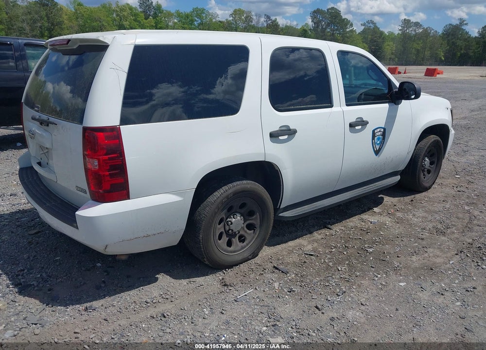 2008 CHEVROLET TAHOE VIN: 1GNEC03058R267433