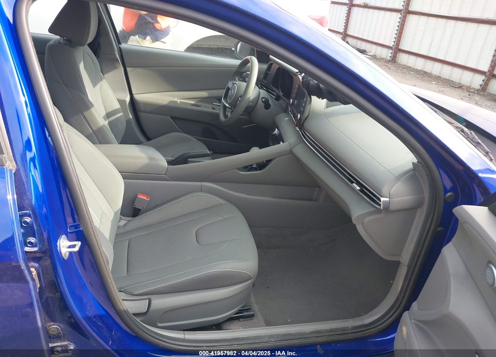 2023 HYUNDAI ELANTRA SEL VIN: KMHLM4AG0PU455904