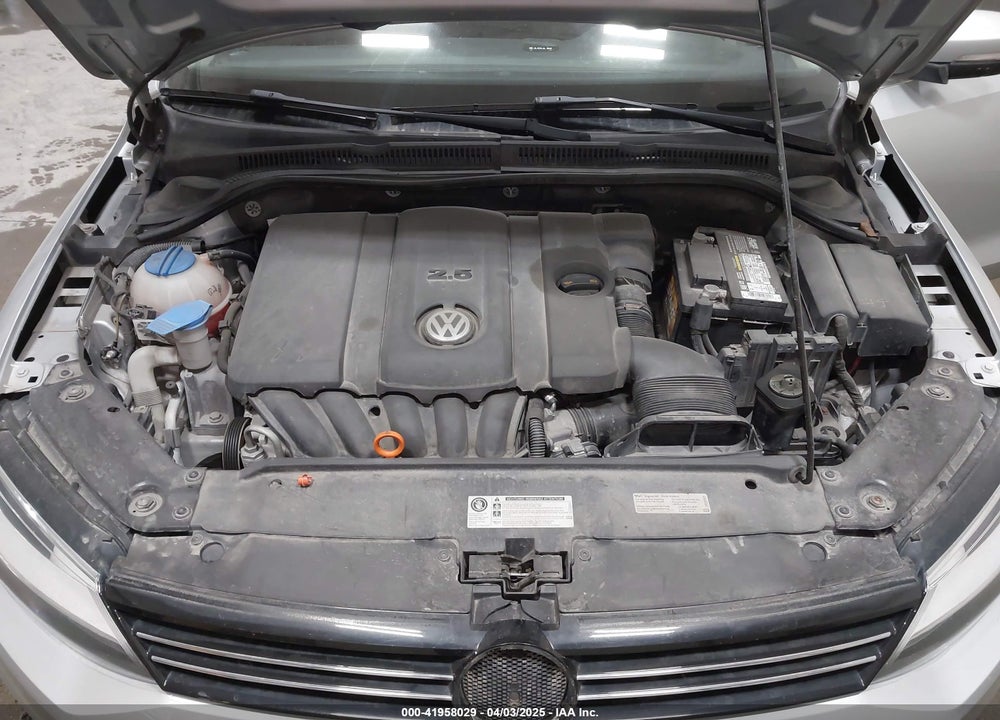 2013 VOLKSWAGEN JETTA 2.5L SE VIN: 3VWDP7AJ9DM428243