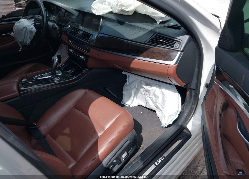 2014 BMW 5 SERIES VIN: WBA5B3C59ED533891