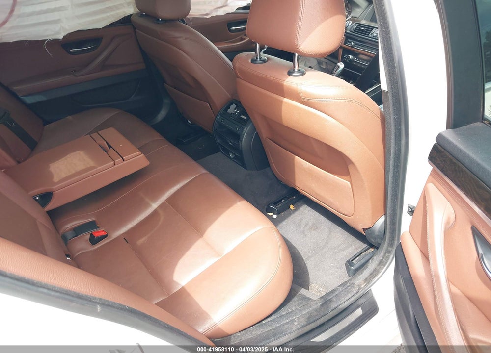 2014 BMW 5 SERIES VIN: WBA5B3C59ED533891