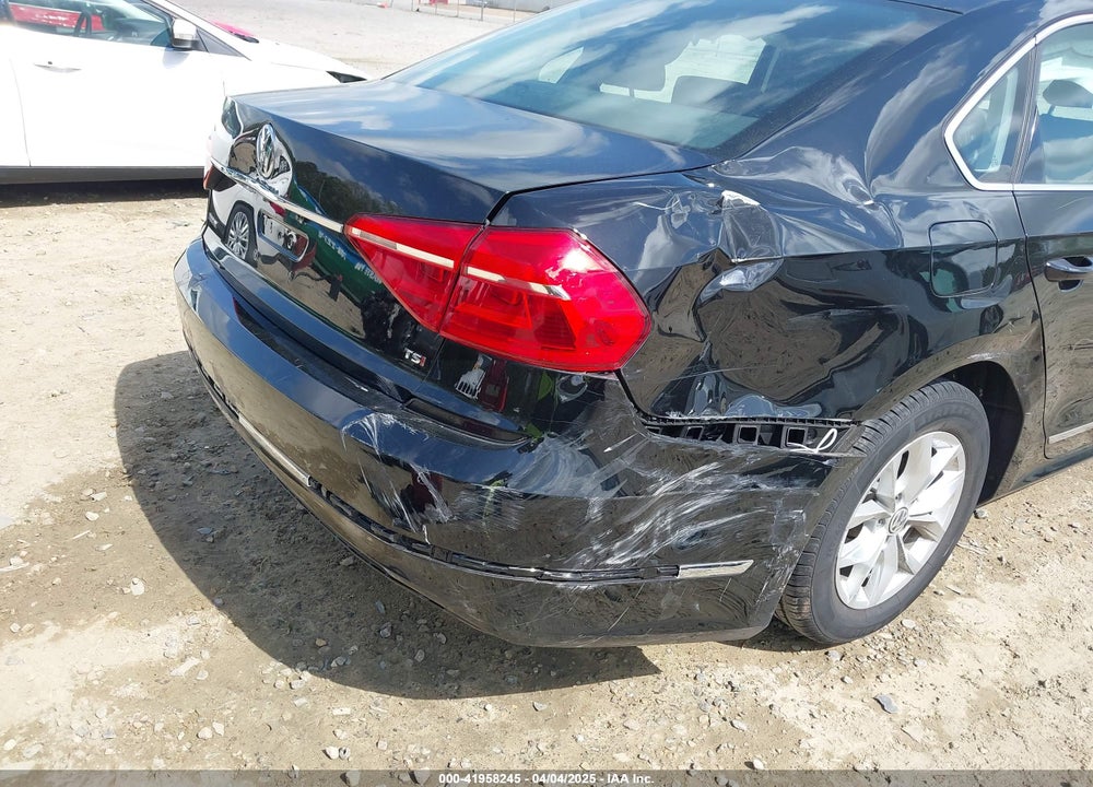 2016 VOLKSWAGEN PASSAT 1.8T S VIN: 1VWAT7A33GC002554