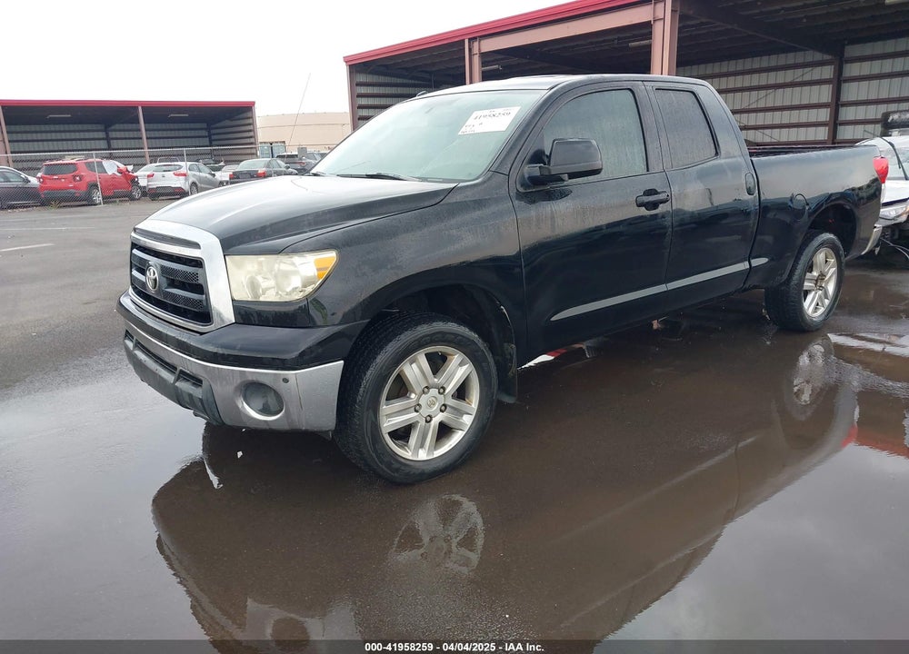 2010 TOYOTA TUNDRA VIN: 5TFUY5F1XAX148611