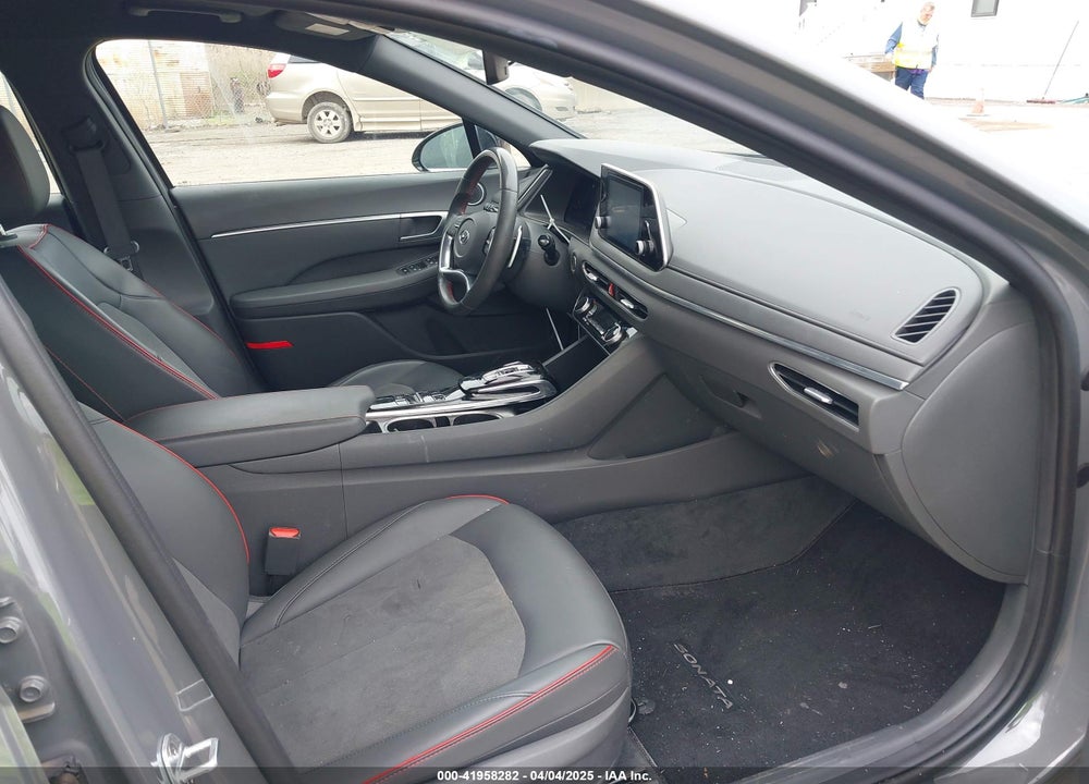 2020 HYUNDAI SONATA VIN: 5NPEJ4J24LH015523