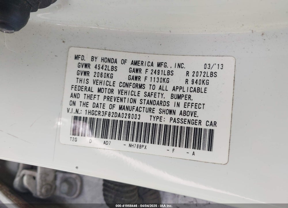 2013 HONDA ACCORD VIN: 1HGCR3F82DA029003