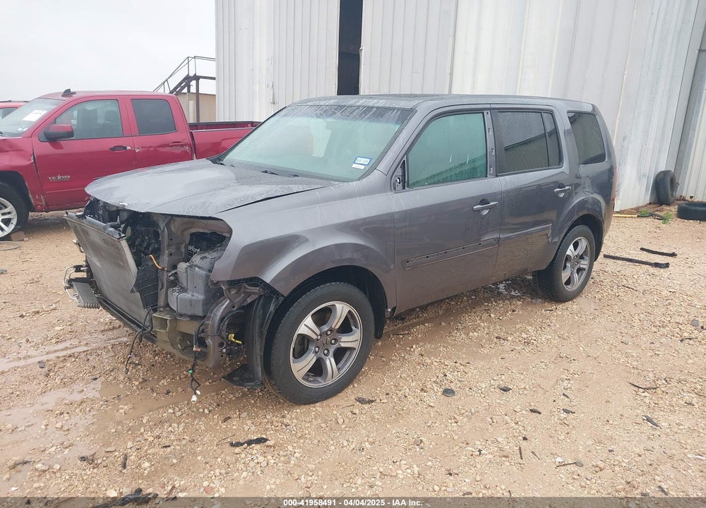 2015 HONDA PILOT VIN: 5FNYF4H39FB055130