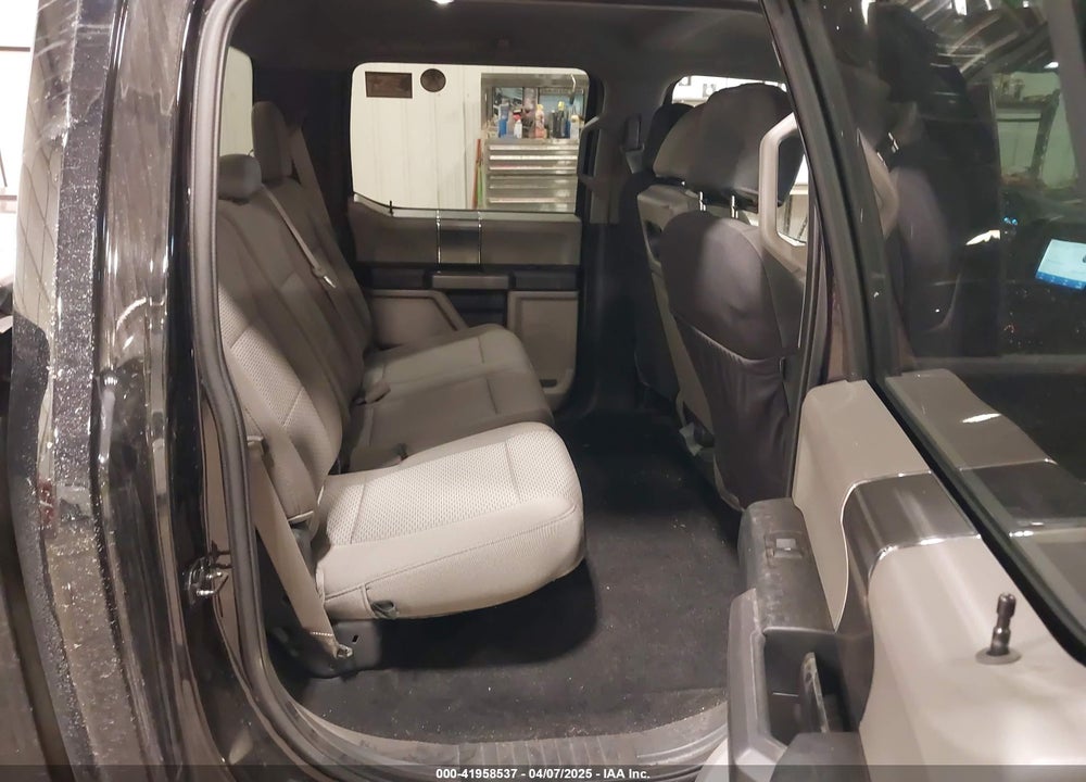 2019 FORD F-150 XLT VIN: 1FTFW1E54KFD03768