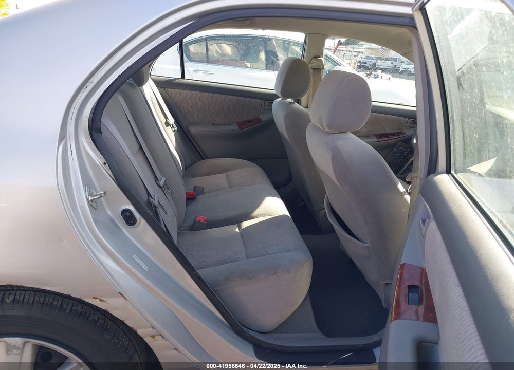 2005 TOYOTA COROLLA LE VIN: 1NXBR32EX5Z425665