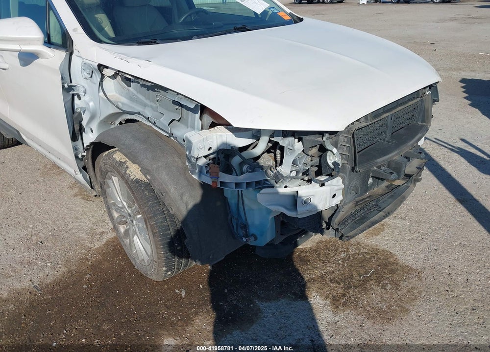 2019 LINCOLN MKC STANDARD VIN: 5LMCJ1C92KUL35937