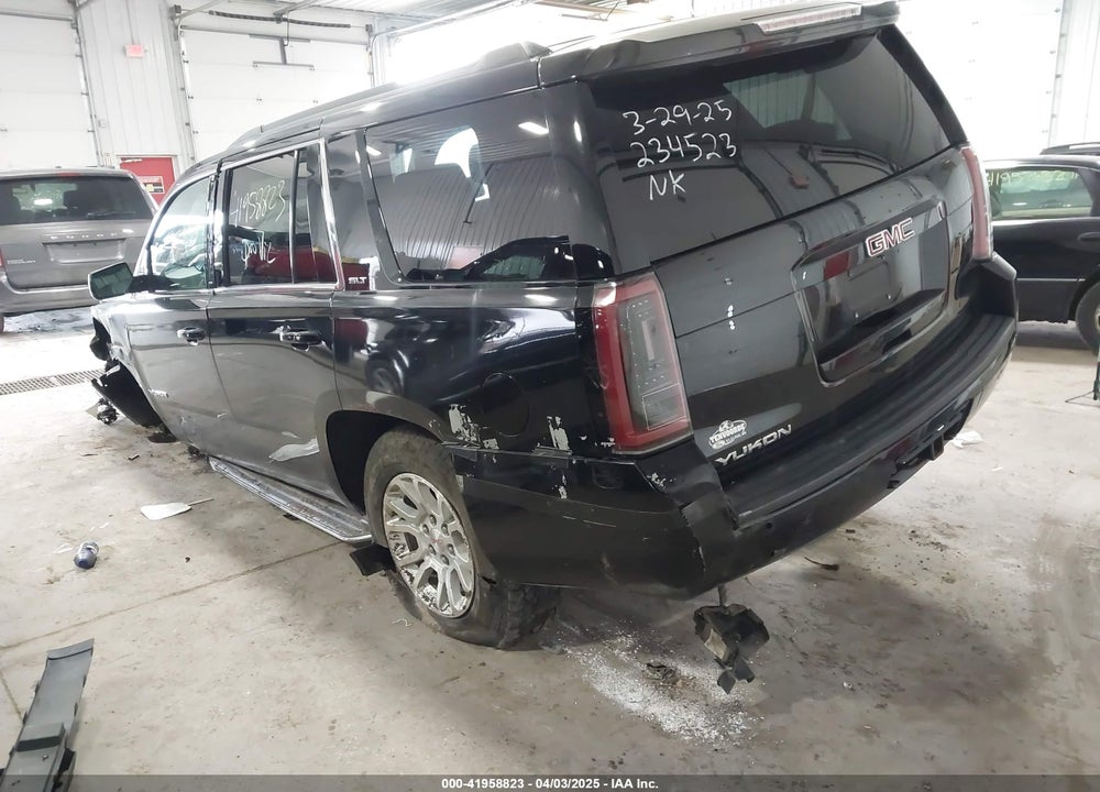 2015 GMC YUKON VIN: 1GKS2BKC4FR275675