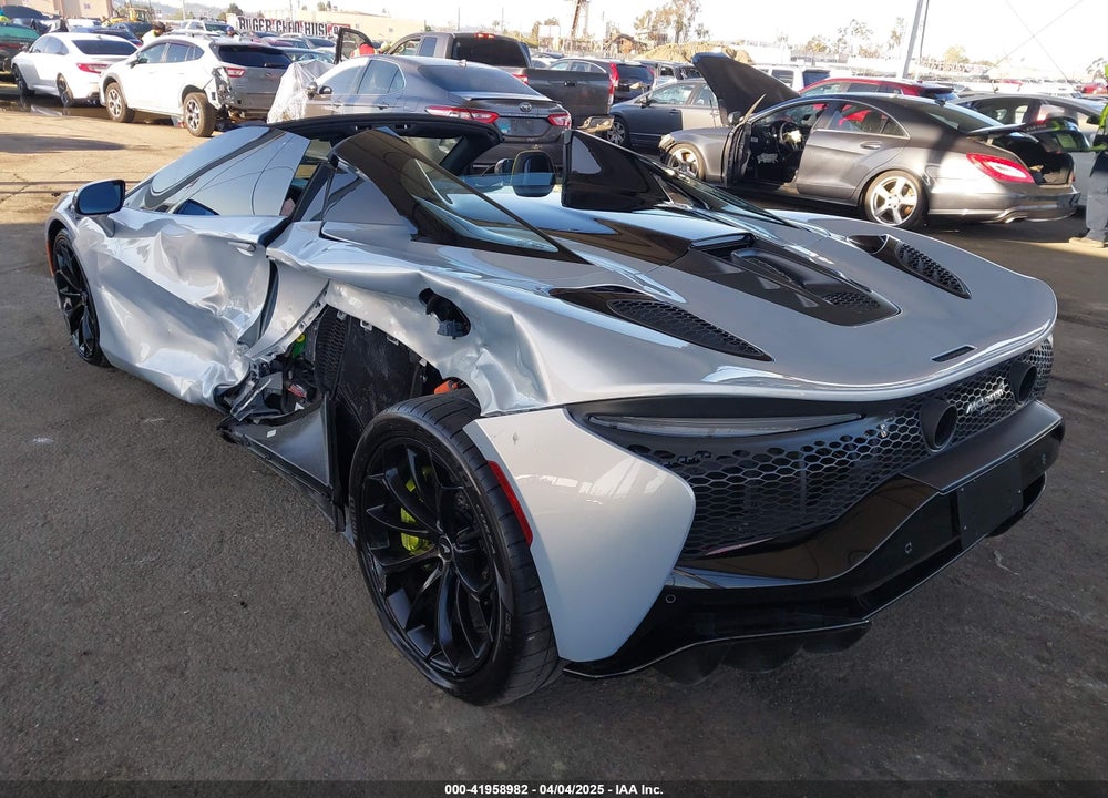 2025 MCLAREN ARTURA PERFORMANCE/TECHLUX/VISION VIN: SBM16BEA6SW003220