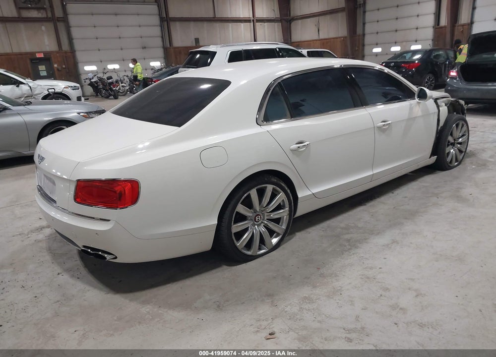 2015 BENTLEY FLYING SPUR VIN: SCBET9ZA9F8049207