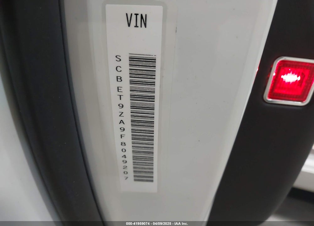 2015 BENTLEY FLYING SPUR VIN: SCBET9ZA9F8049207