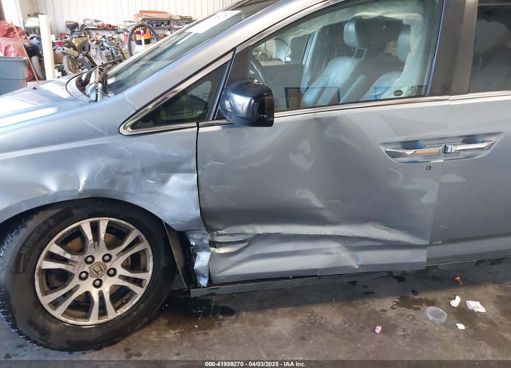2012 HONDA ODYSSEY EX-L VIN: 5FNRL5H67CB075577