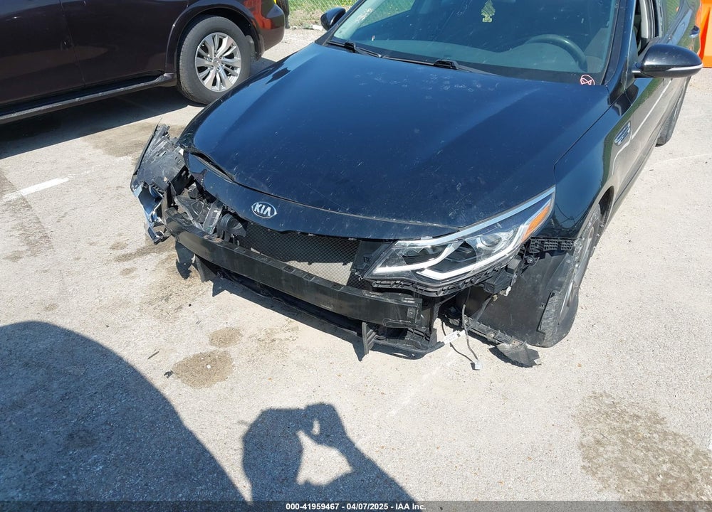 2019 KIA OPTIMA LX VIN: 5XXGT4L35KG339681