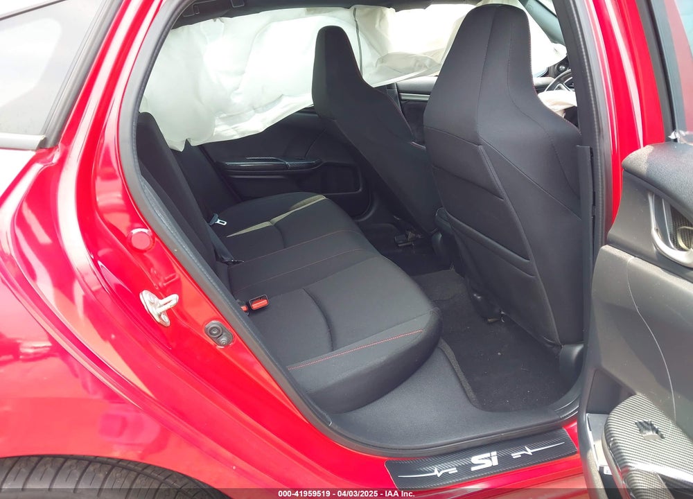 2018 HONDA CIVIC SI VIN: 2HGFC1E56JH703600