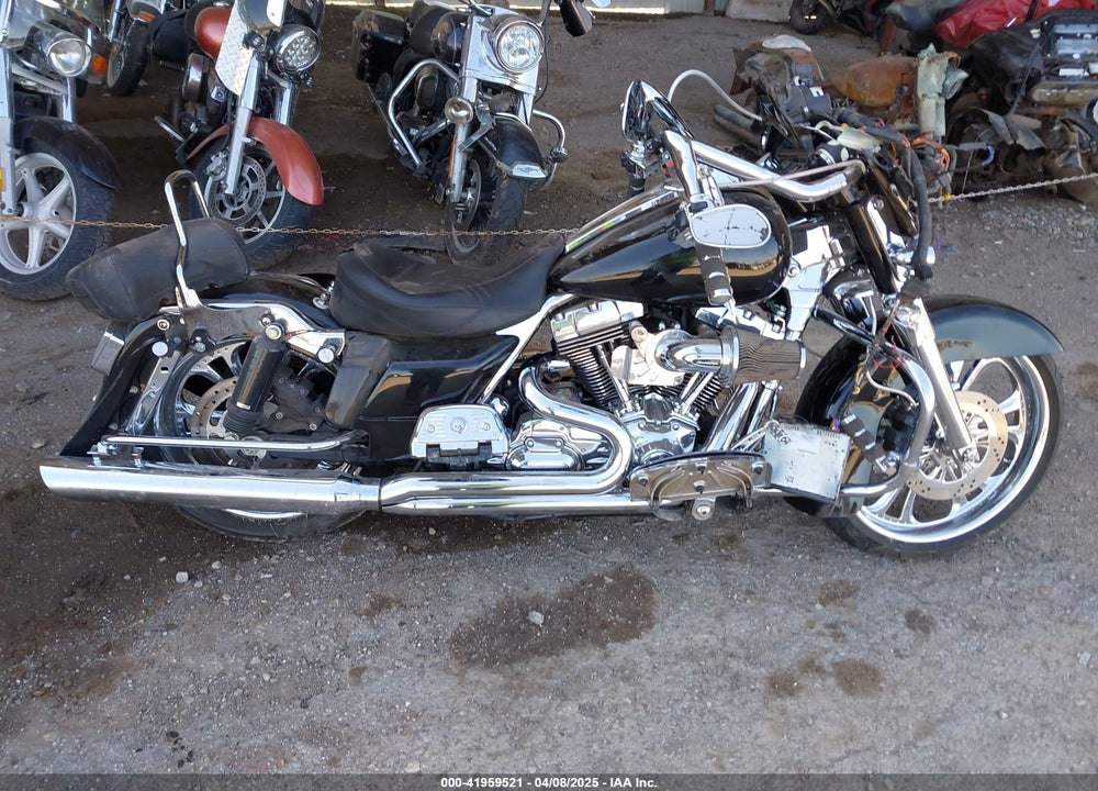 2008 HARLEY-DAVIDSON FLHX VIN: 1HD1KB4118Y642977