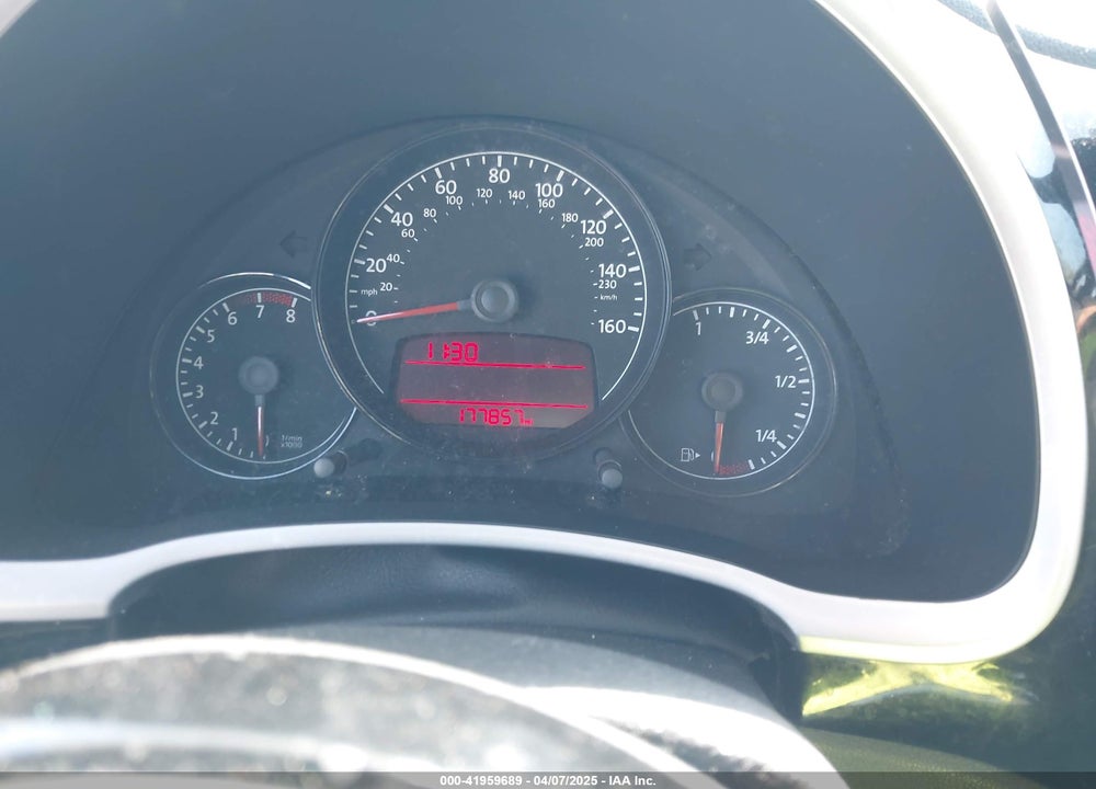 2012 VOLKSWAGEN BEETLE VIN: 3VWJX7AT5CM637353
