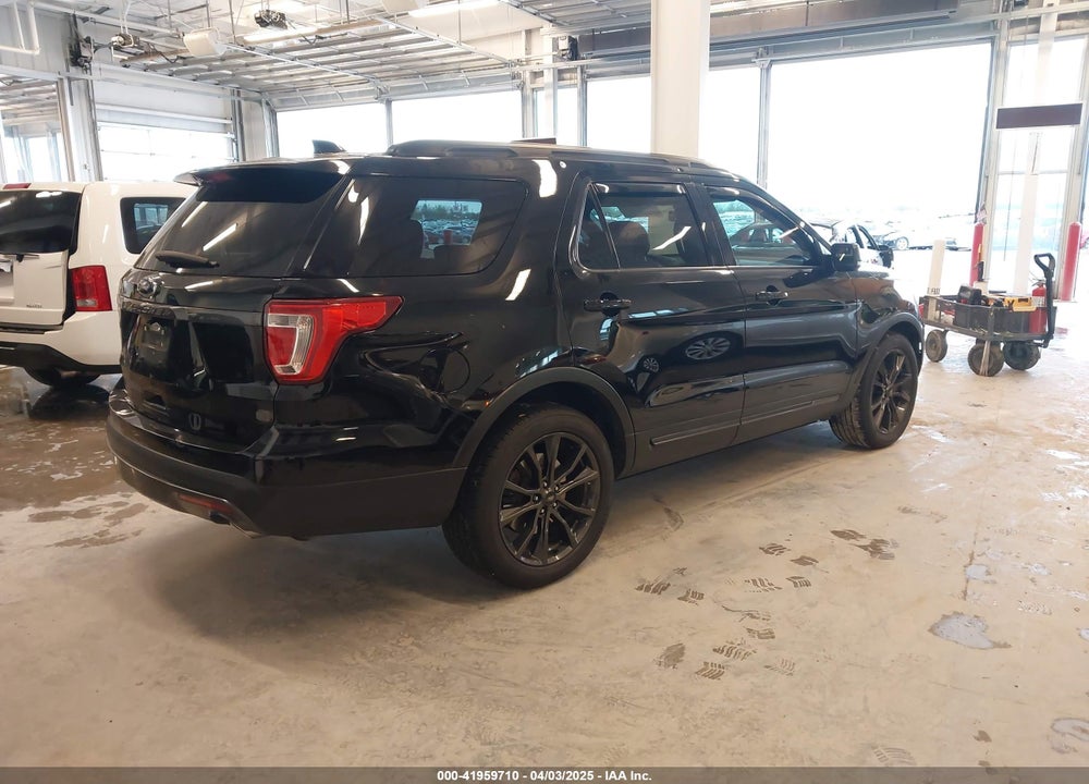 2017 FORD EXPLORER XLT VIN: 1FM5K7D85HGE08470