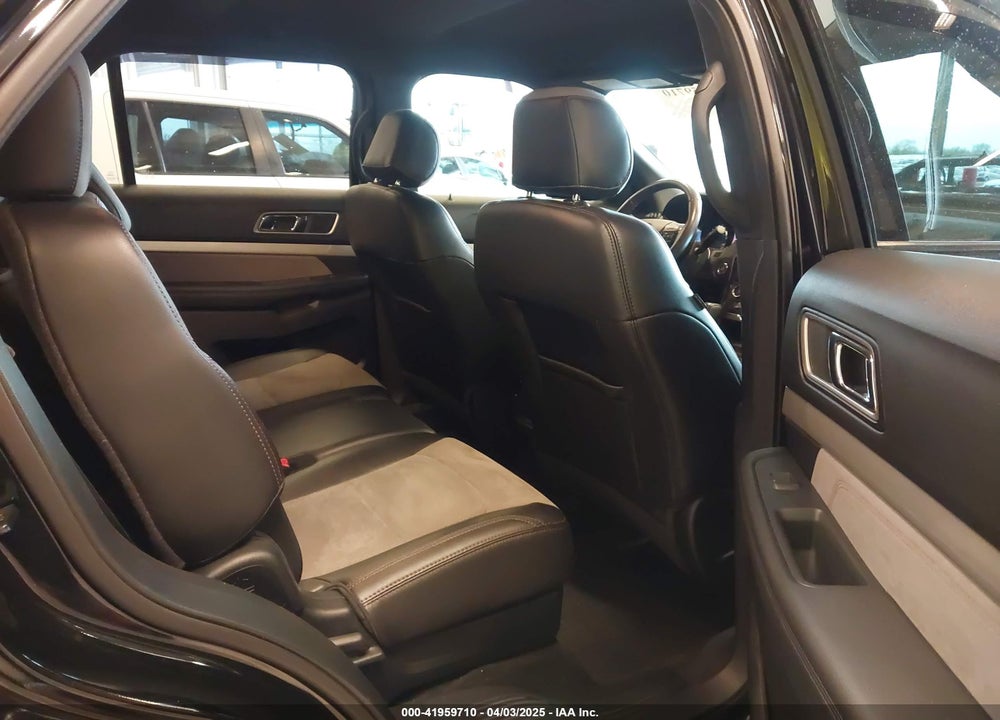 2017 FORD EXPLORER XLT VIN: 1FM5K7D85HGE08470