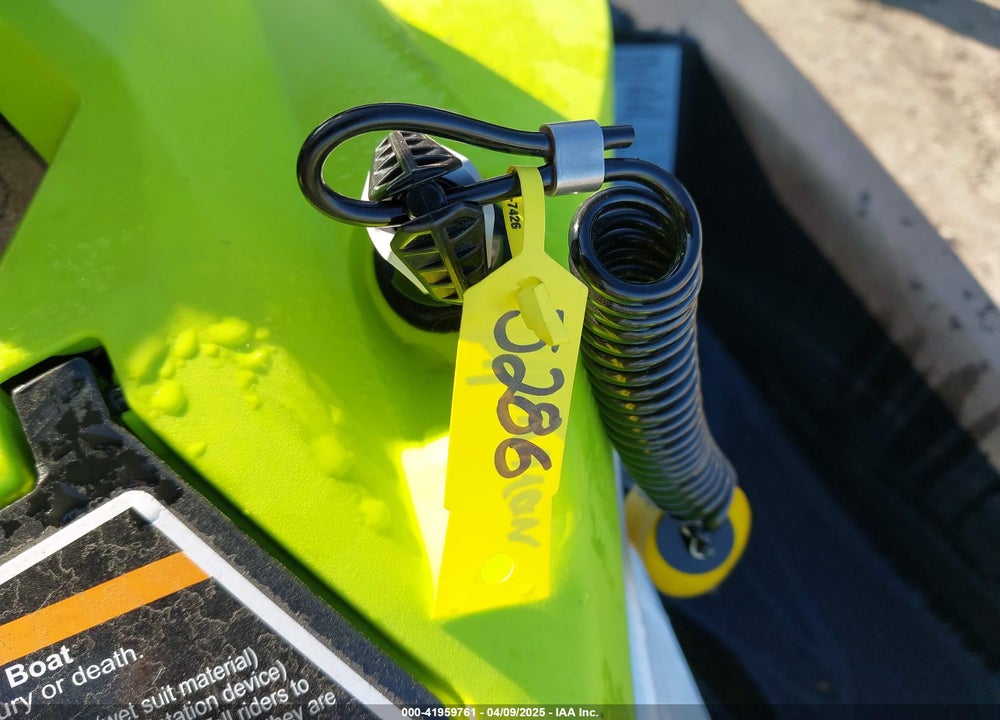 2023 SEADOO SPARK VIN: YDV47912L223