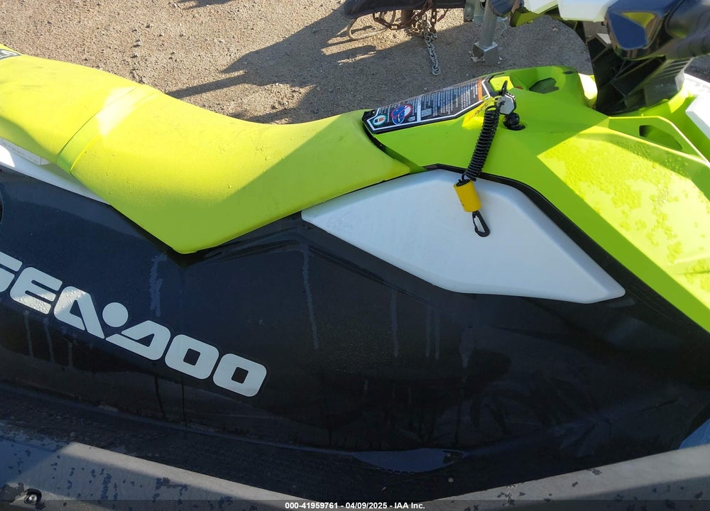 2023 SEADOO SPARK VIN: YDV47912L223