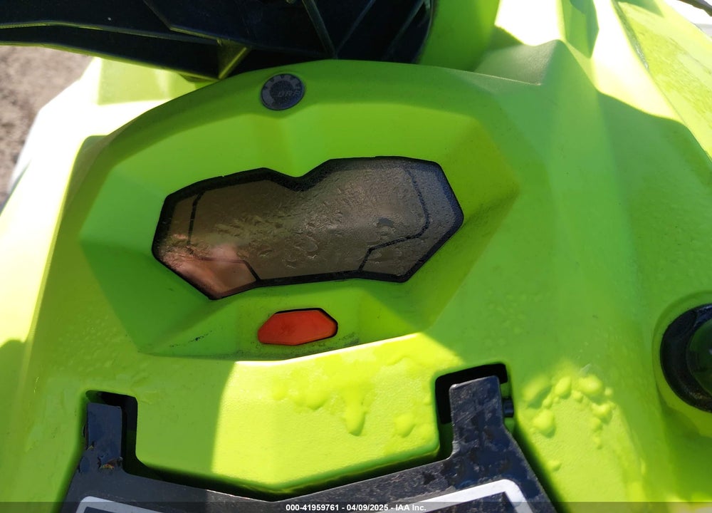 2023 SEADOO SPARK VIN: YDV47912L223