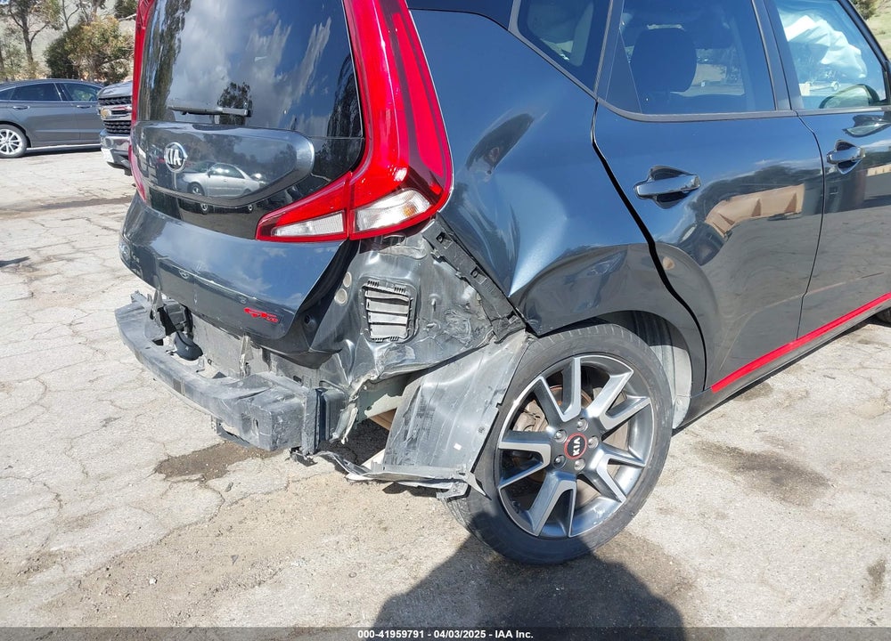 2020 KIA SOUL GT LINE VIN: KNDJ63AU7L7054400