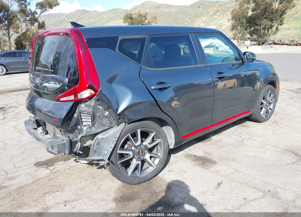 2020 KIA SOUL GT LINE VIN: KNDJ63AU7L7054400
