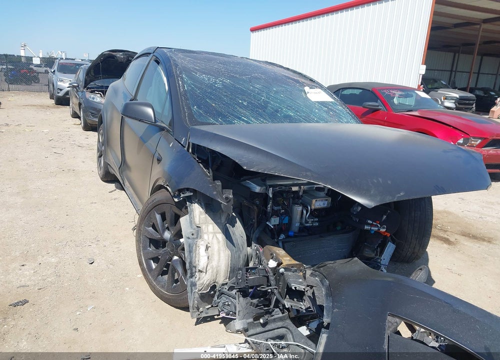 2022 TESLA MODEL X PLAID TRI MOTOR ALL-WHEEL DRIVE VIN: 7SAXCBE67NF344547