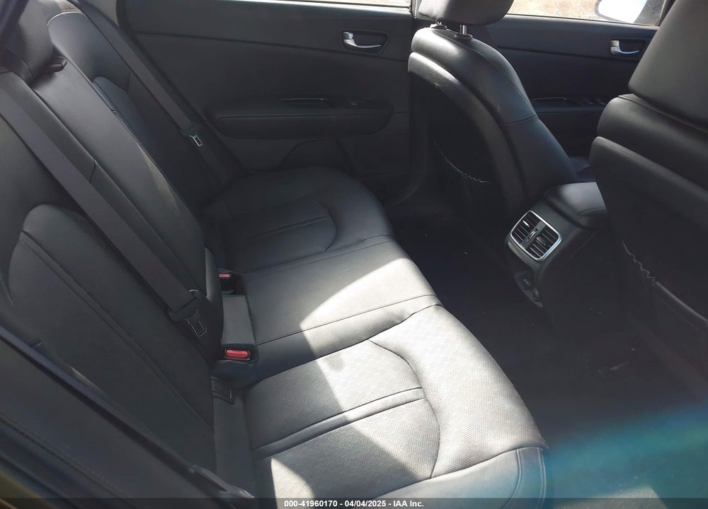 2019 KIA OPTIMA HYBRID EX VIN: KNAGU4LE1K5031956