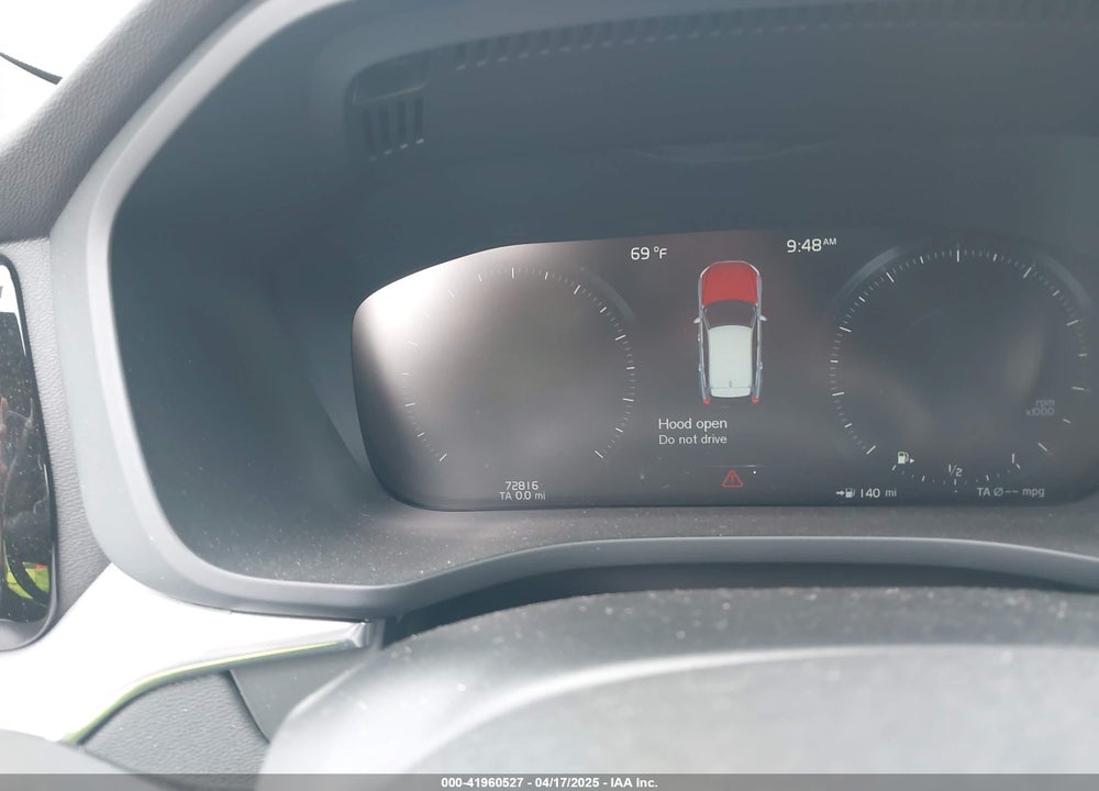 2019 VOLVO XC60 VIN: LYV102DK7KB187349